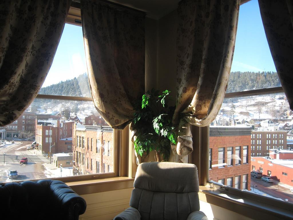 Deadwood Dick'S Hotel Bilik gambar